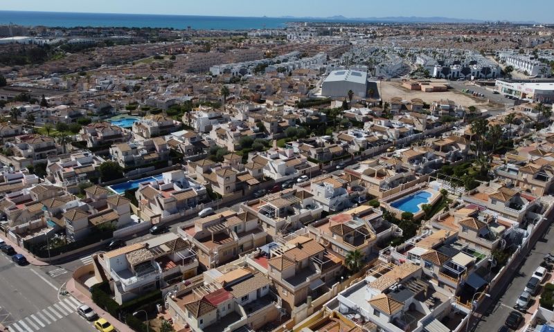 Duplex for Sale in Torrevieja, Alicante