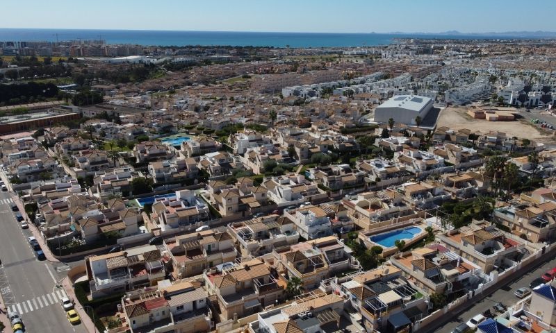 Duplex for Sale in Torrevieja, Alicante