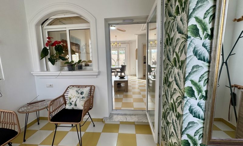 Villa for Sale in Torrevieja, Alicante