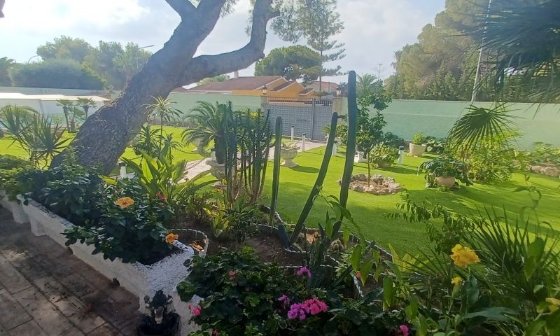 Villa for Sale in Orihuela Costa, Alicante