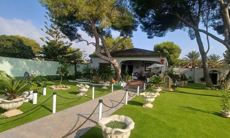 d93fc543-20230912-103942 Villa for Sale in Orihuela Costa, Alicante