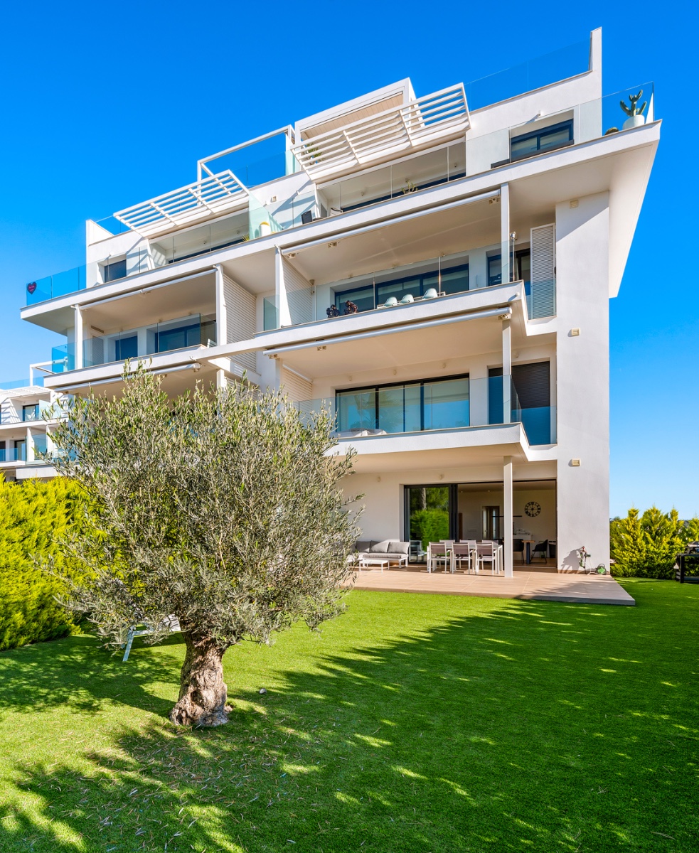 Apartment for Sale in Las Colinas Golf, Alicante