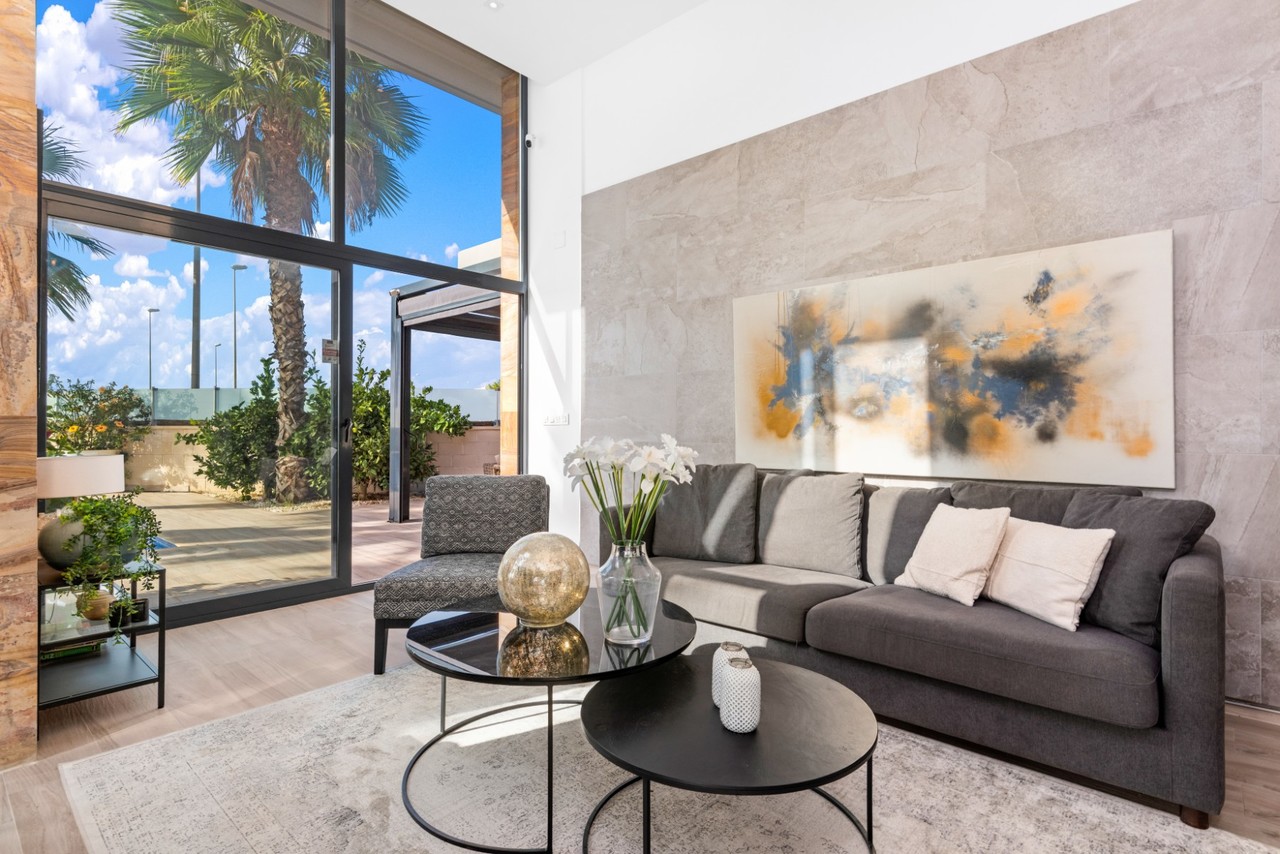 Villa for Sale in Cabo Roig, Alicante