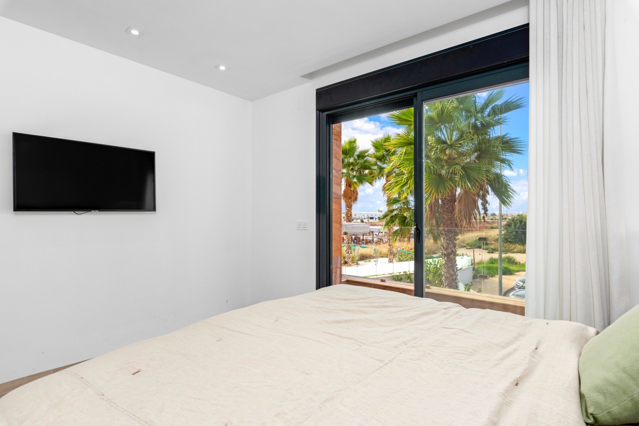 Villa for Sale in Cabo Roig, Alicante