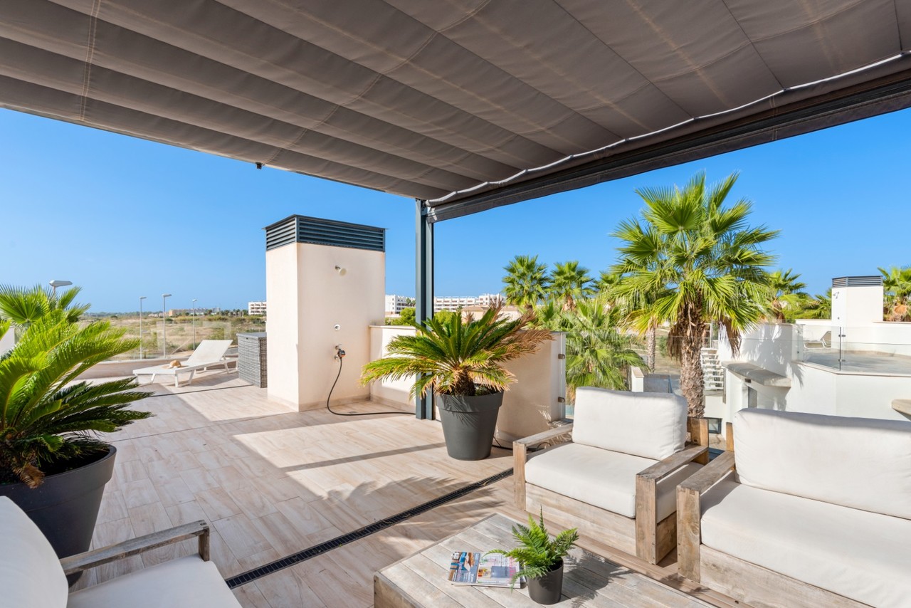 Villa for Sale in Cabo Roig, Alicante