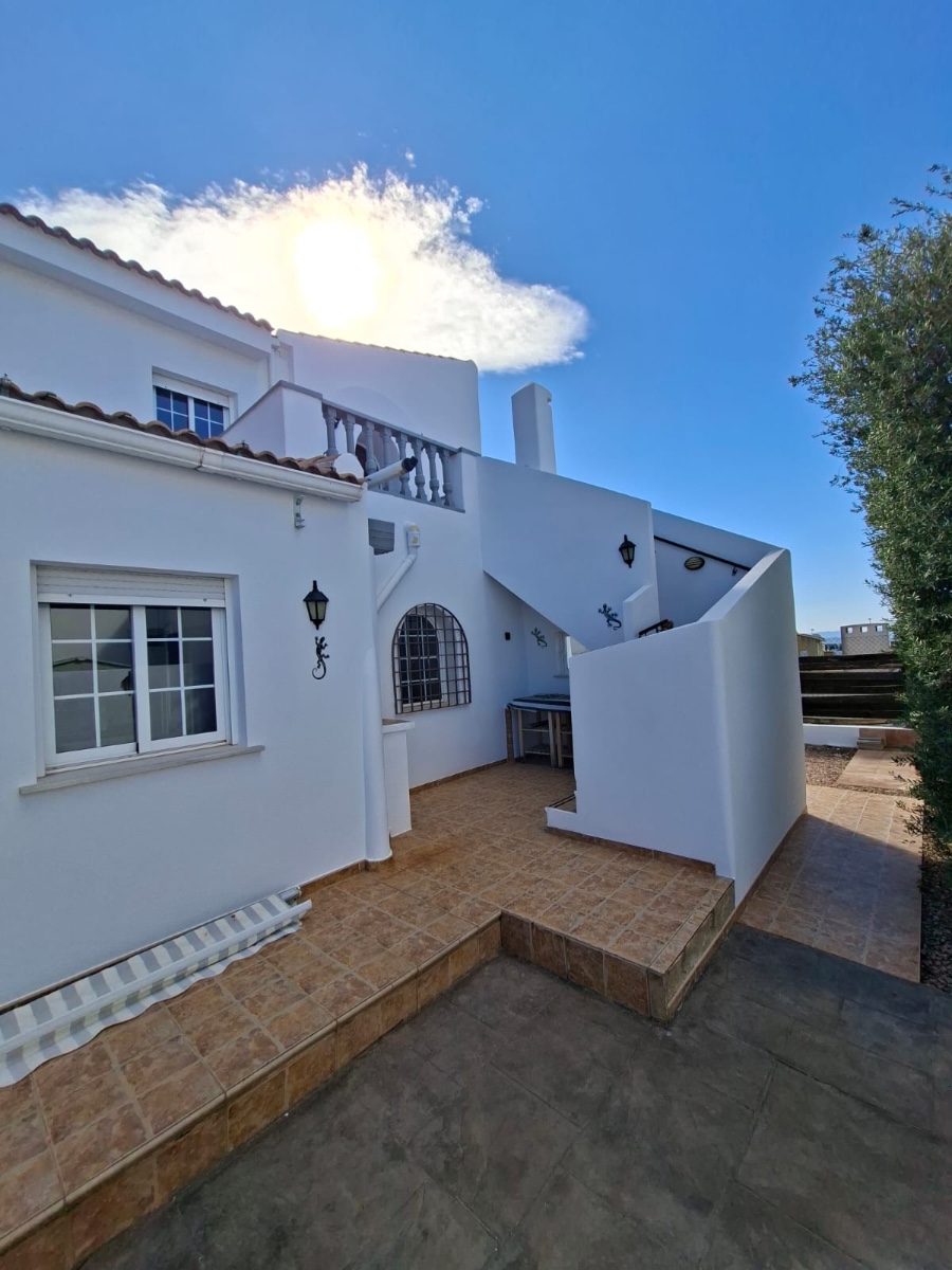 Villa for Sale in Fortuna, Murcia
