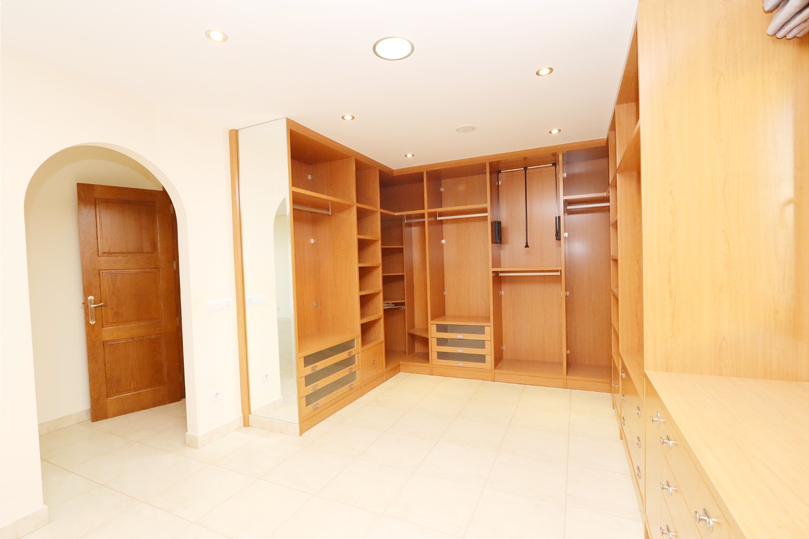 Villa for Sale in Altea, Alicante