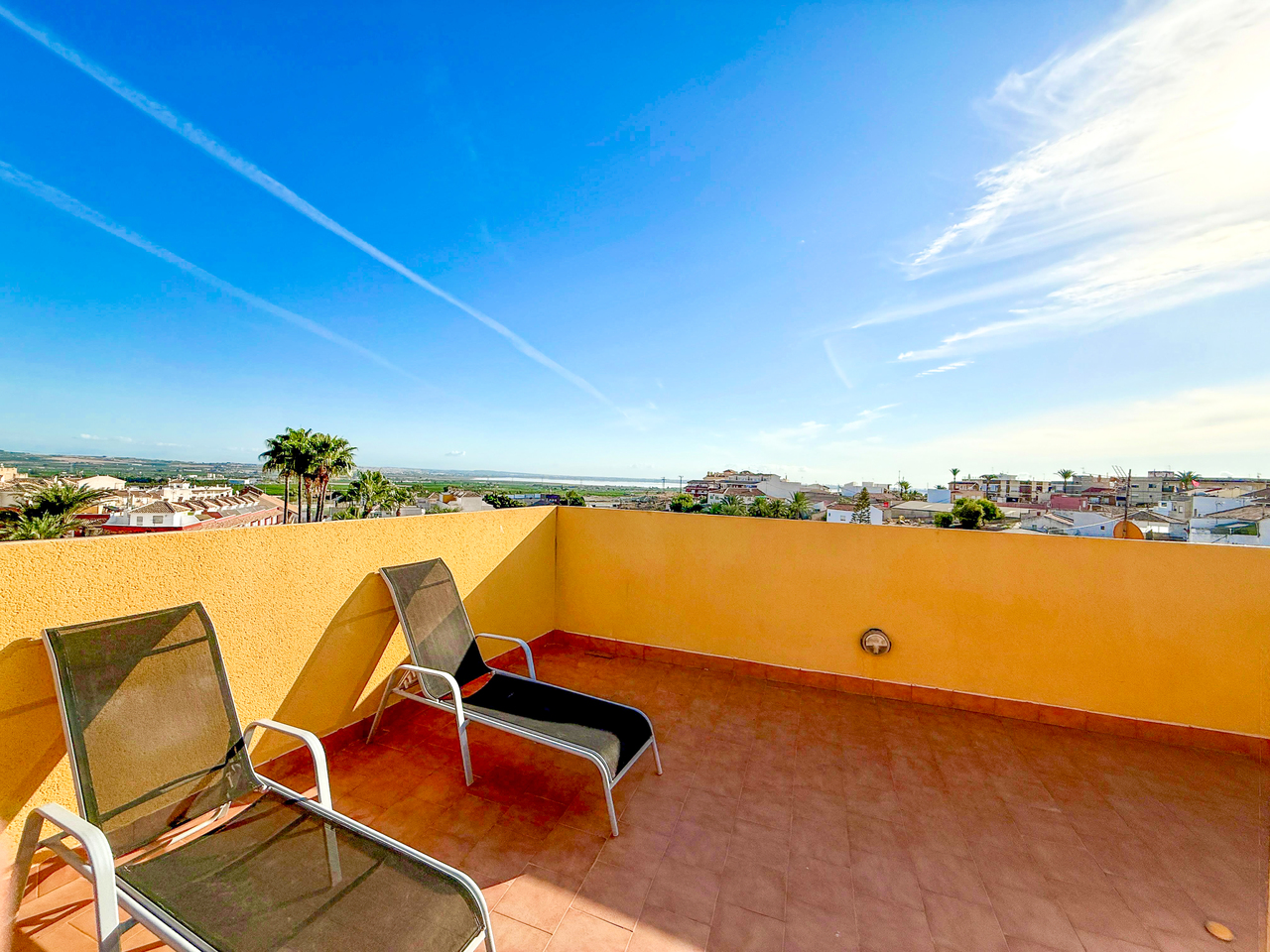 Apartment for Sale in San Miguel de Salinas, Alicante