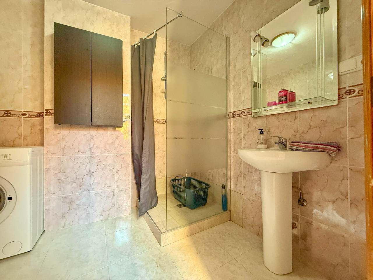Apartment for Sale in San Miguel de Salinas, Alicante