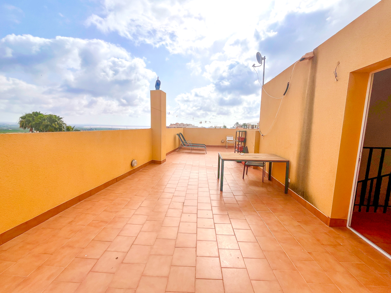 Apartment for Sale in San Miguel de Salinas, Alicante