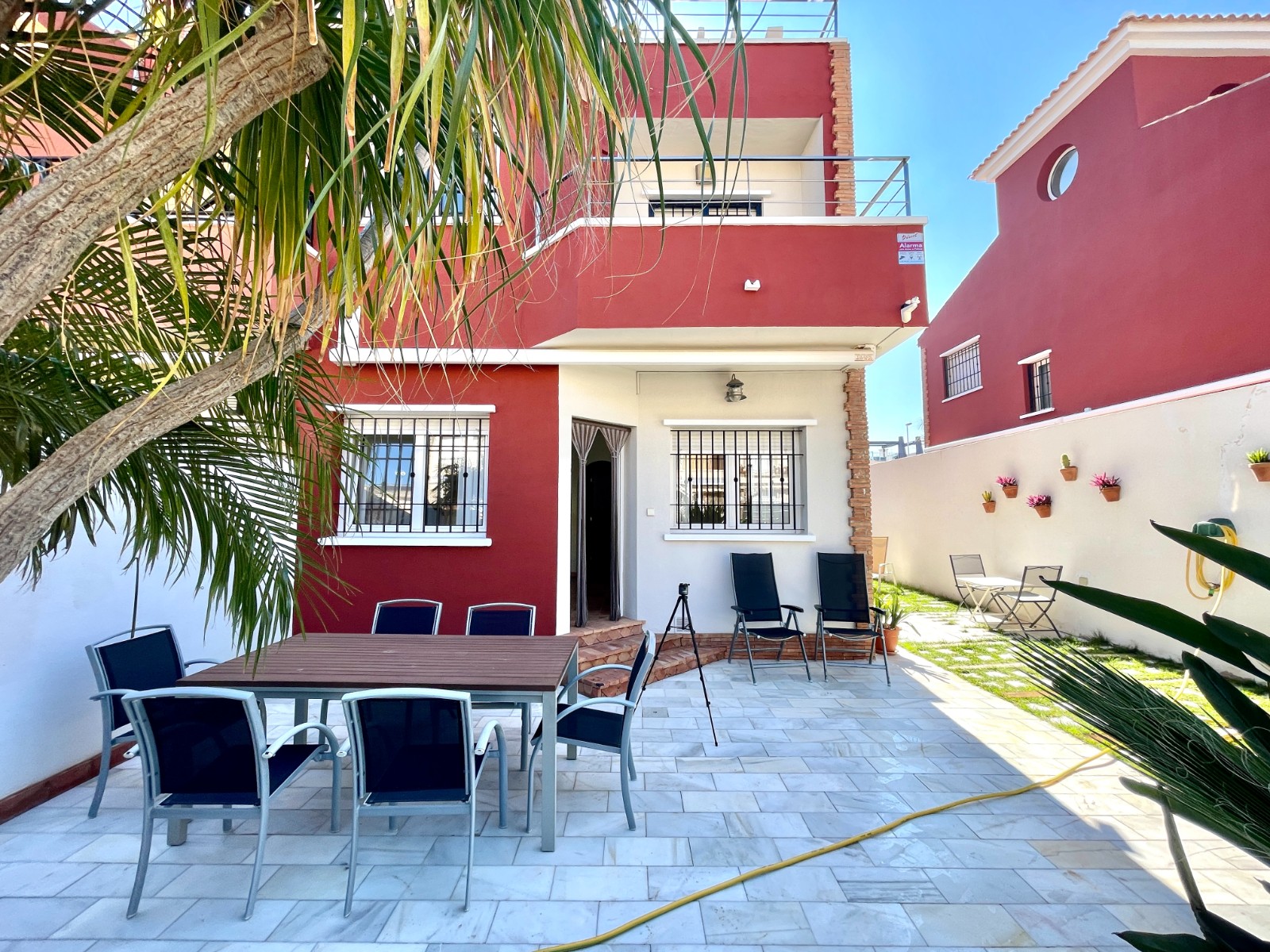 o_1jotn9k26bnleua6179ll6ot2i Town House for Sale in Torre de La Horadada, Alicante