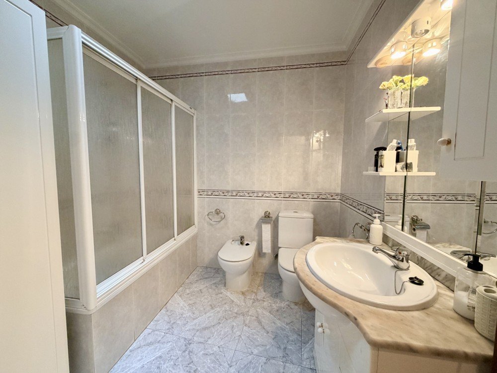 Apartment for Sale in Torrevieja, Alicante
