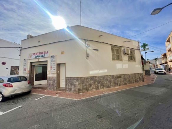 Commercial for Sale in Rojales, Alicante