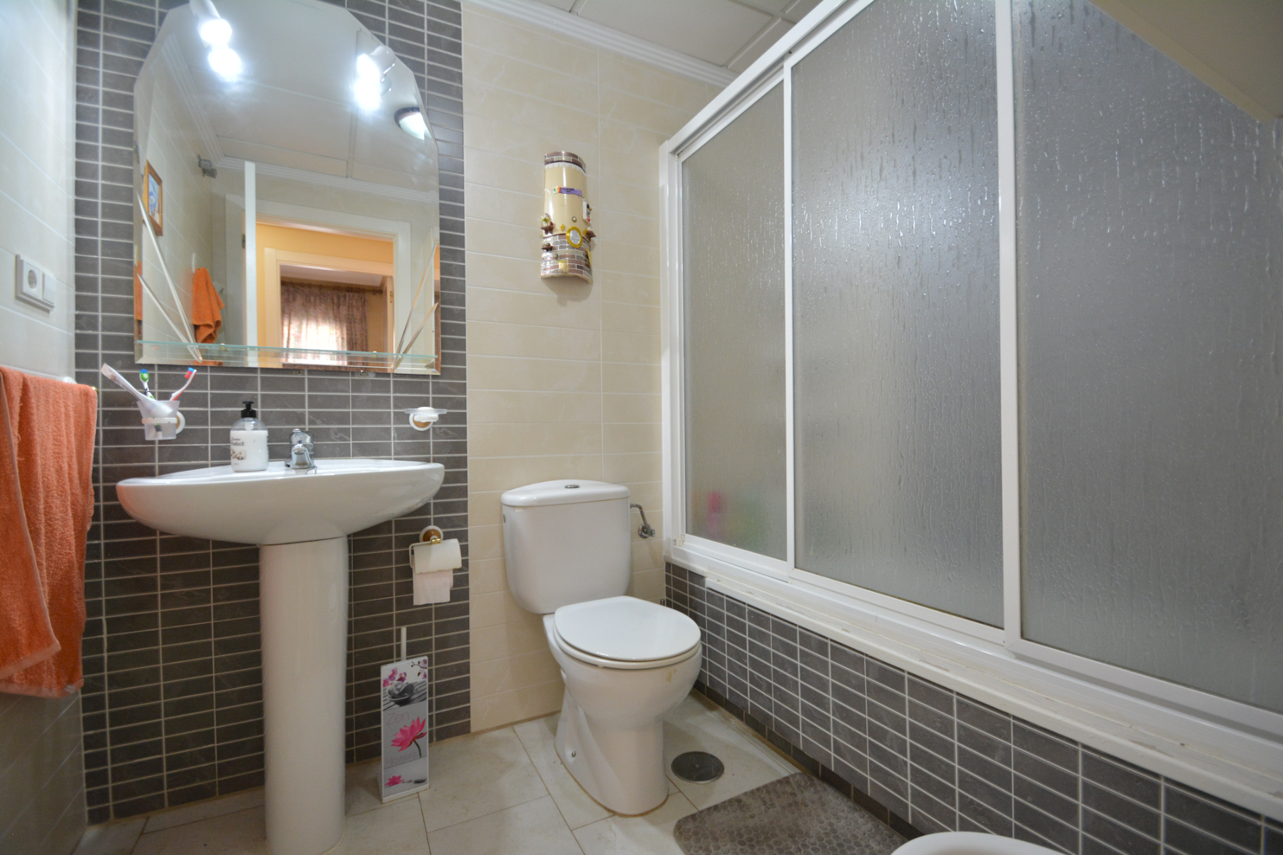 Apartment for Sale in Guardamar del Segura, Alicante