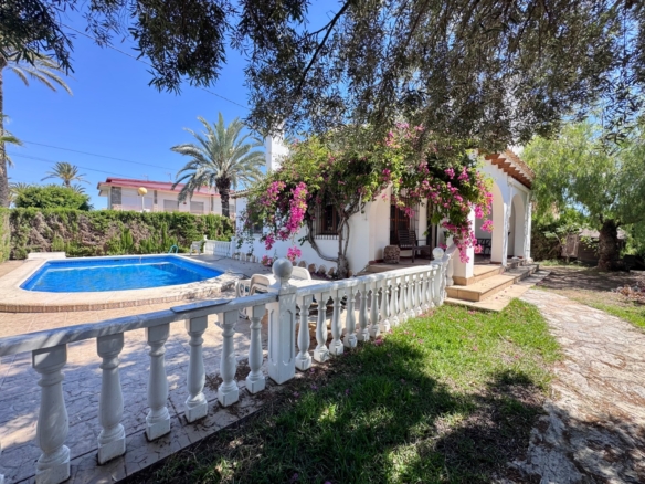 Villa for Sale in Orihuela Costa, Alicante