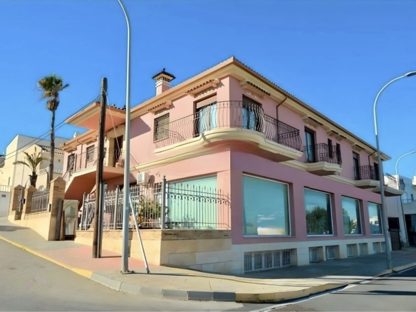 Town House for Sale in San Miguel de Salinas, Alicante