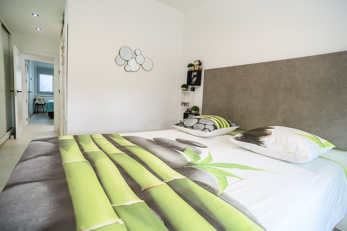 Apartment for Sale in Pilar de La Horadada, Alicante