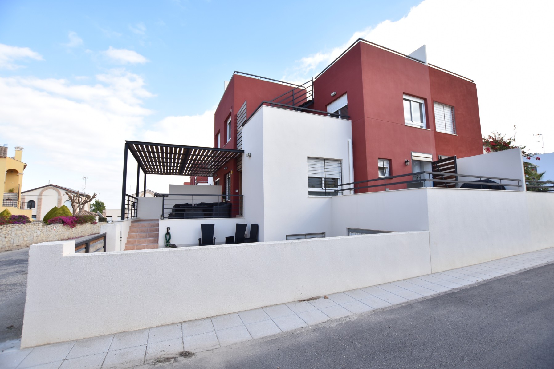 Villa for Sale in Algorfa, Alicante