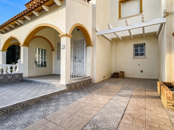 Town House for Sale in Orihuela Costa, Alicante