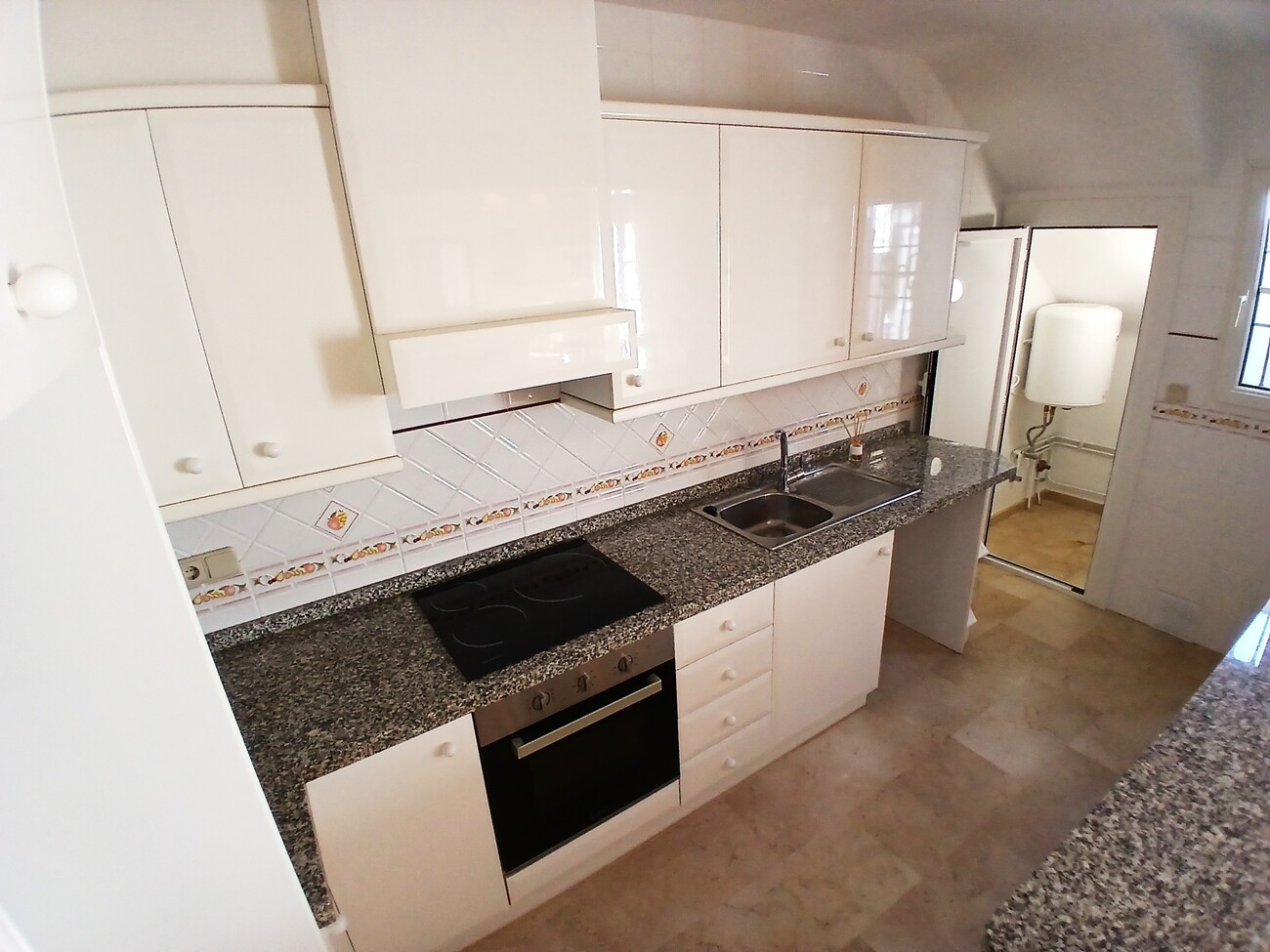 Bungalow for Sale in Villamartin, Alicante