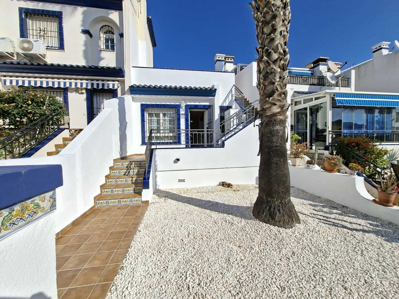 Bungalow for Sale in Villamartin, Alicante
