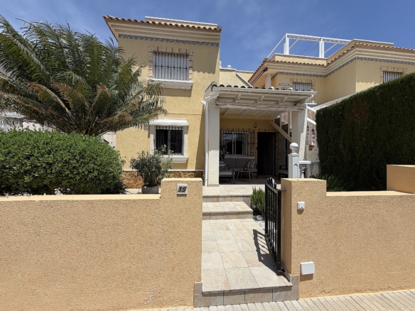 Apartment for Sale in Orihuela Costa, Alicante
