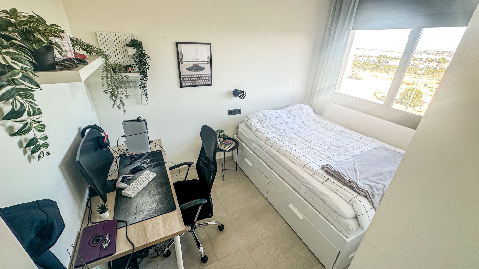 Bungalow for Sale in Torrevieja, Alicante