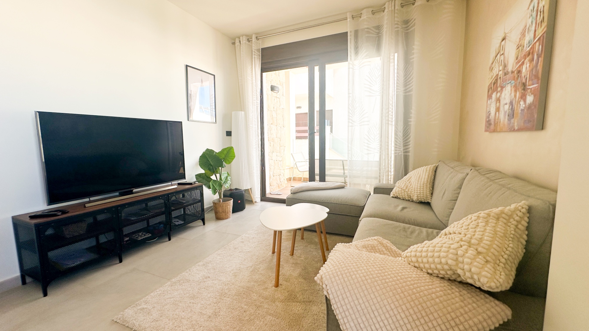 Bungalow for Sale in Torrevieja, Alicante
