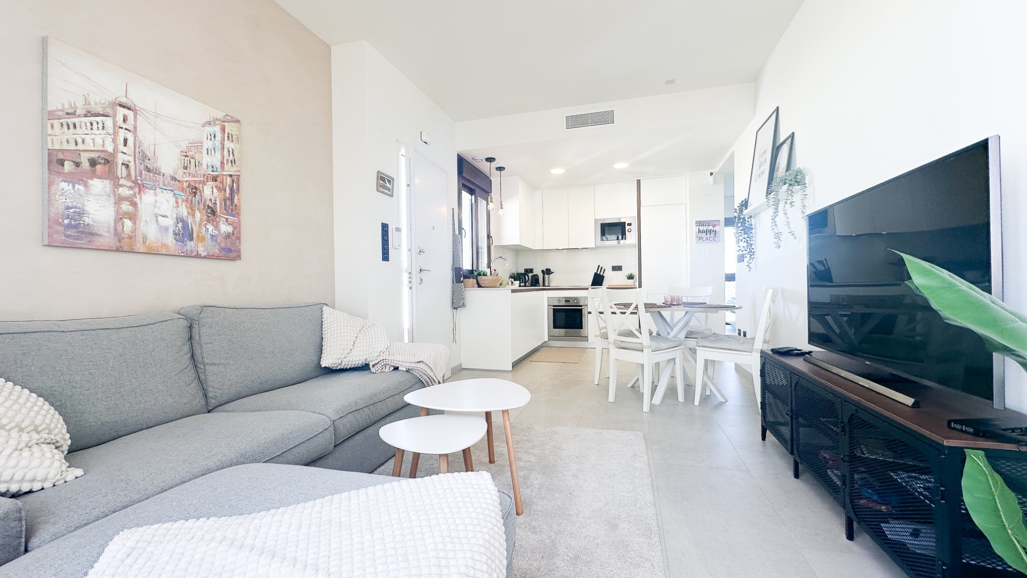 Bungalow for Sale in Torrevieja, Alicante