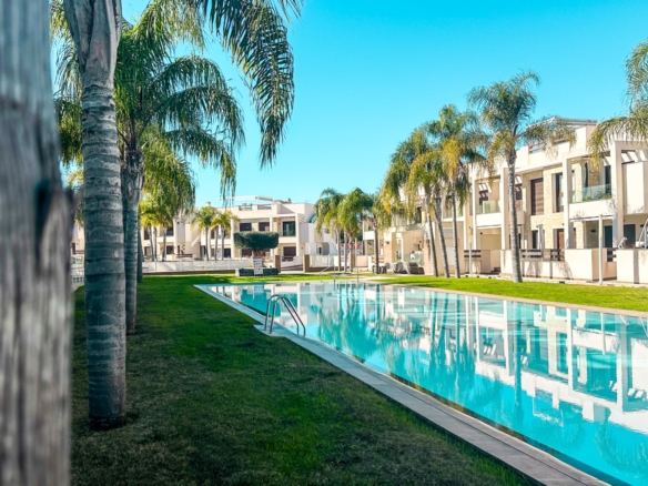 Bungalow for Sale in Torrevieja, Alicante