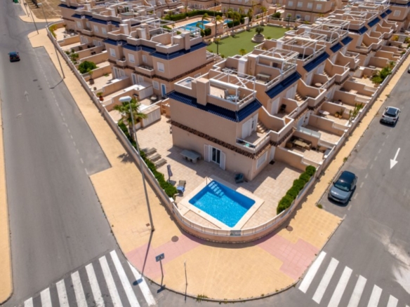 Town House for Sale in Orihuela, Alicante