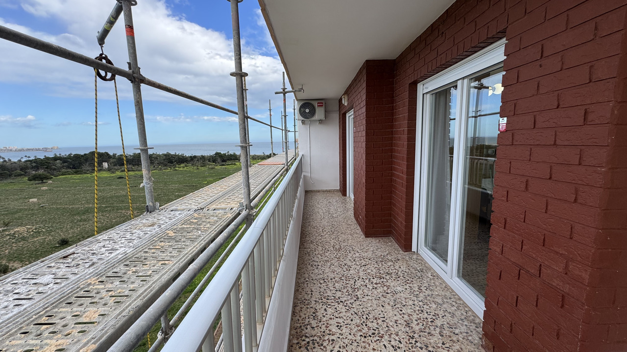 Penthouse for Sale in Punta Prima, Alicante