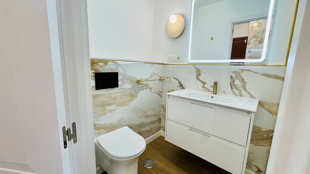 Penthouse for Sale in Punta Prima, Alicante