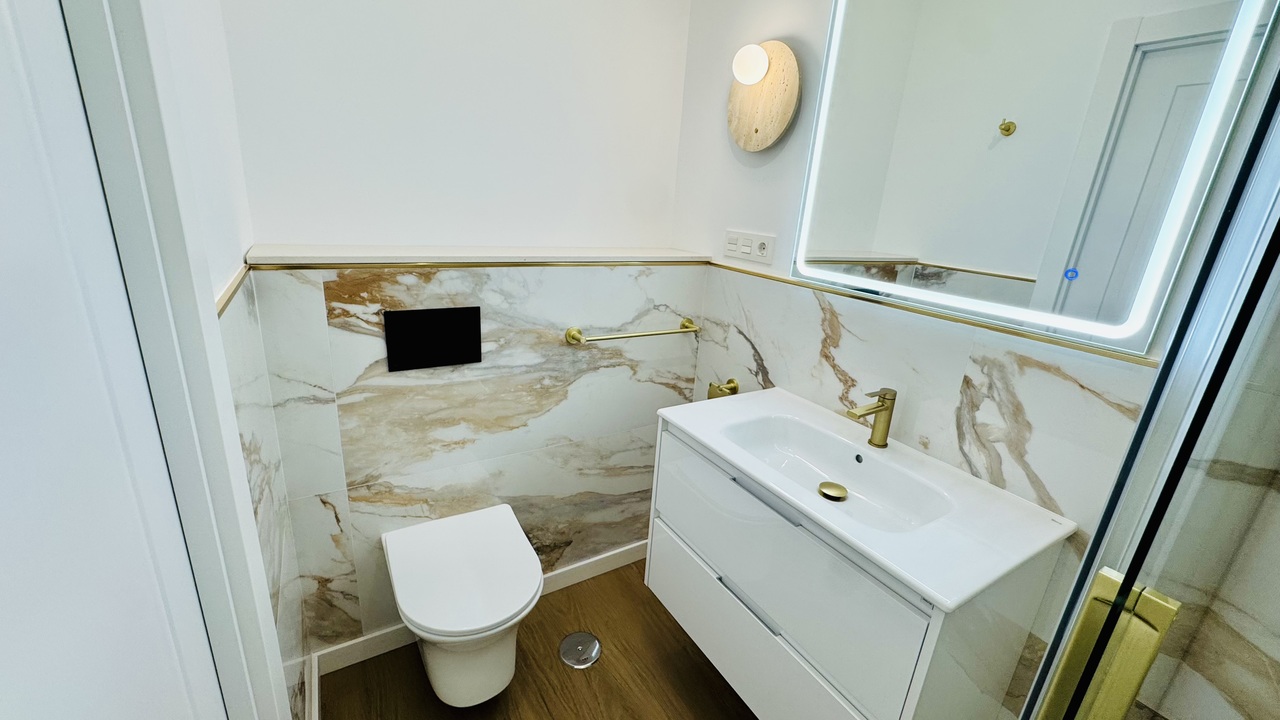 Penthouse for Sale in Punta Prima, Alicante