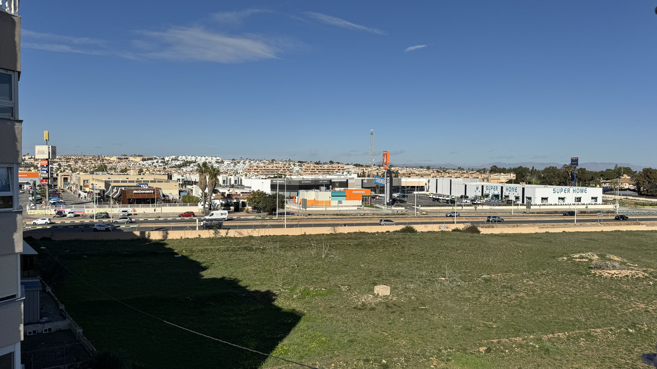 Penthouse for Sale in Punta Prima, Alicante