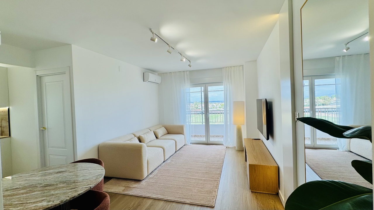 Penthouse for Sale in Punta Prima, Alicante