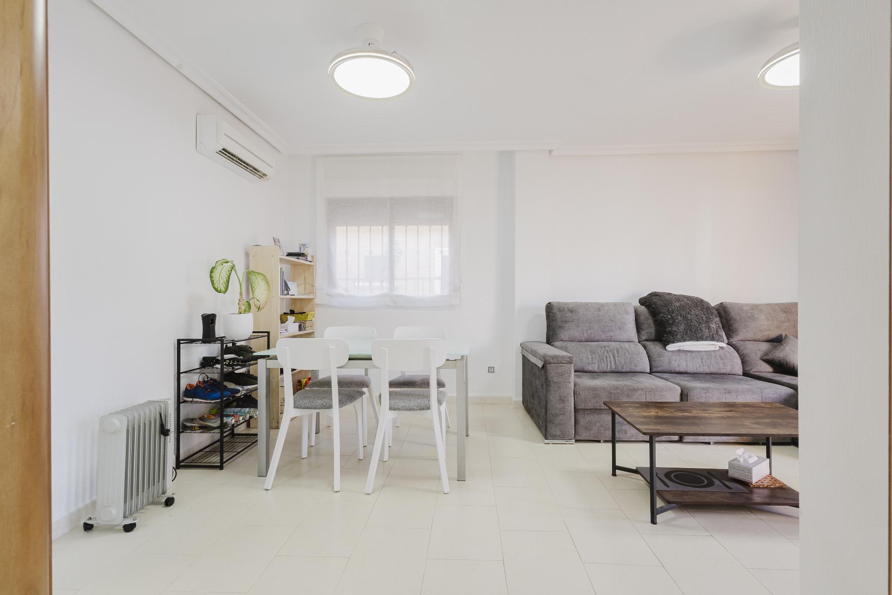 Villa for Sale in Torrevieja, Alicante