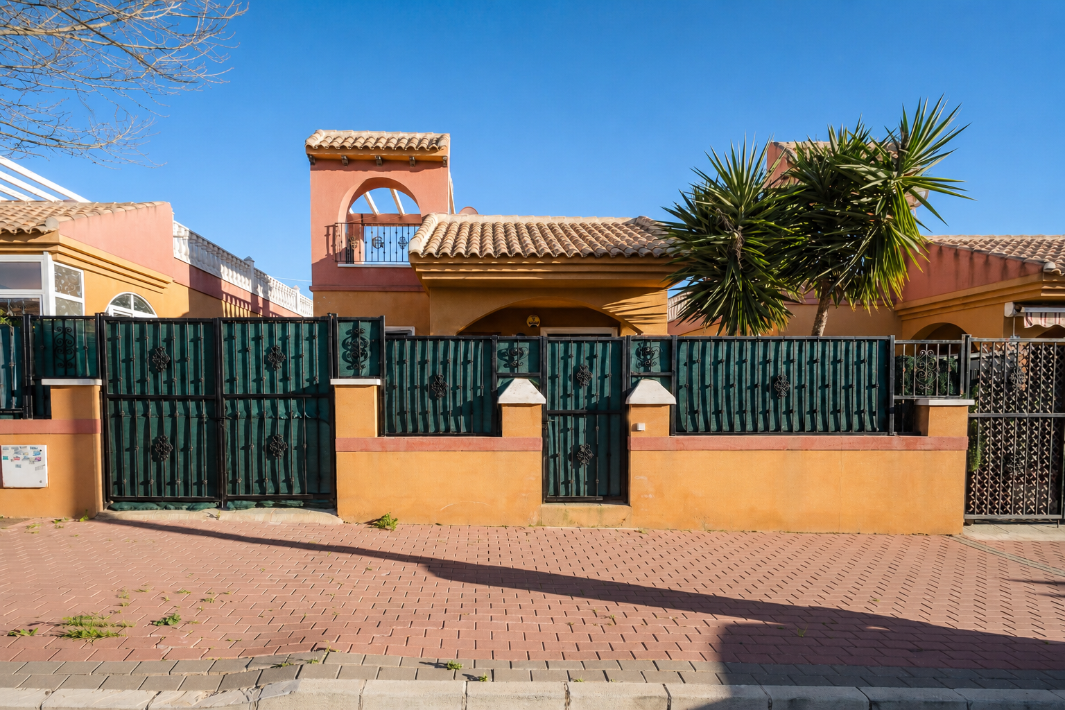 Villa for Sale in Torrevieja, Alicante