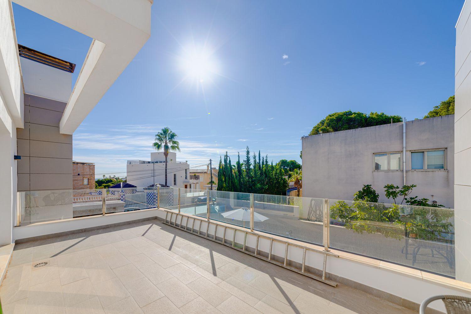 Villa for Sale in Torrevieja, Alicante