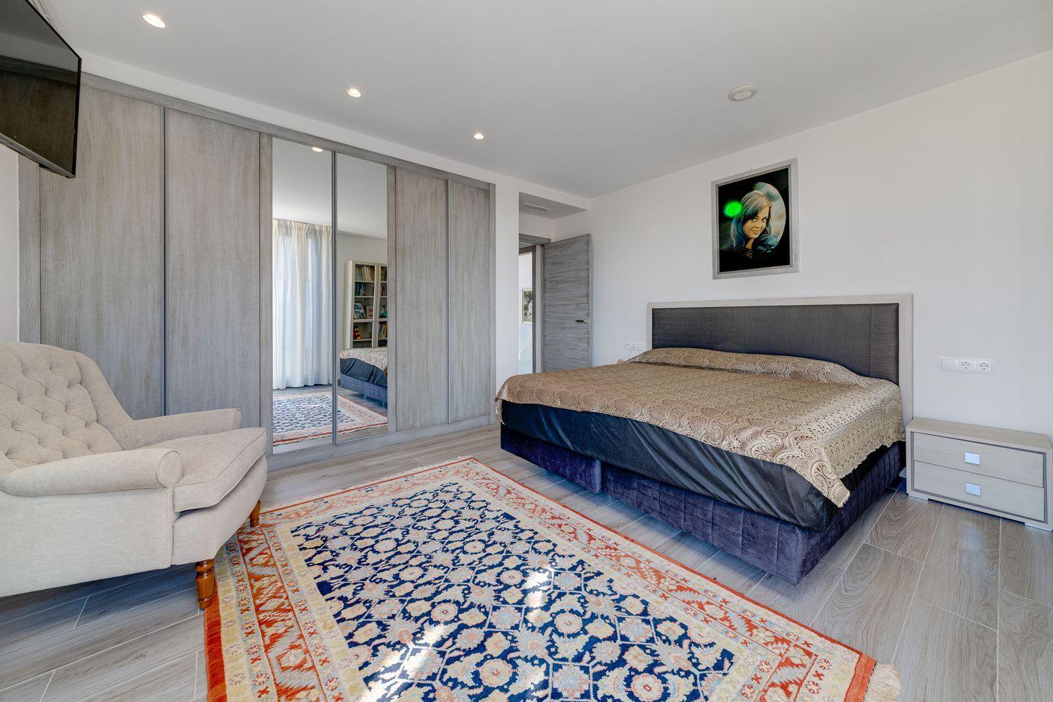 Villa for Sale in Torrevieja, Alicante