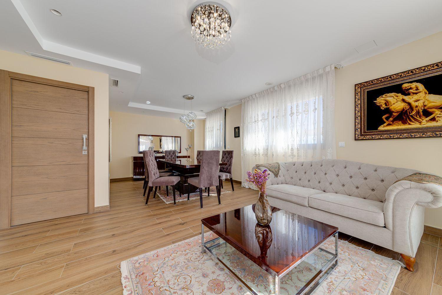 Villa for Sale in Torrevieja, Alicante