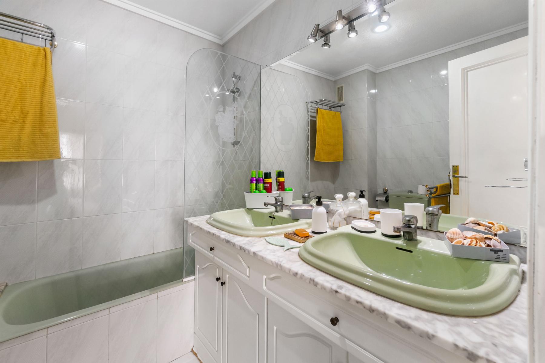 Apartment for Sale in Torrevieja, Alicante