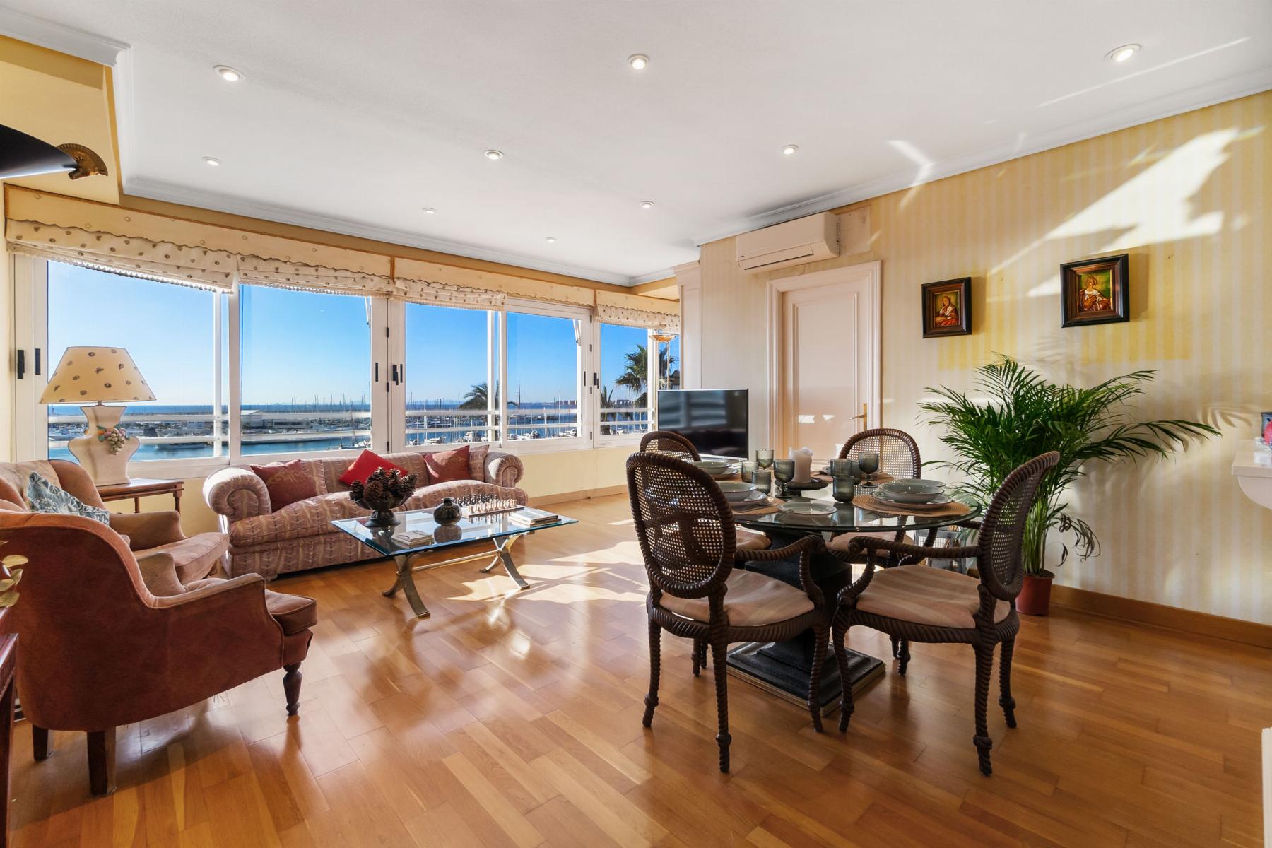Apartment for Sale in Torrevieja, Alicante
