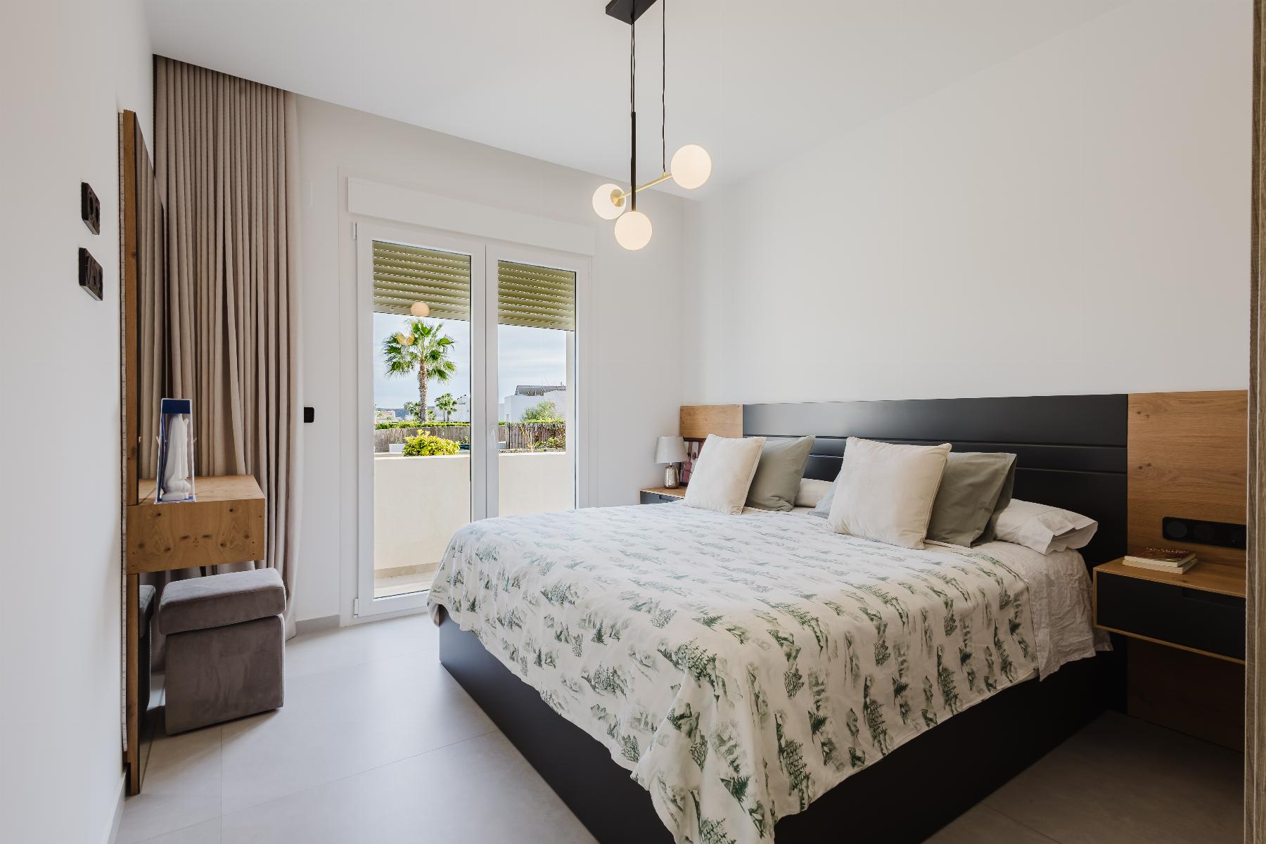 Villa for Sale in Algorfa, Alicante