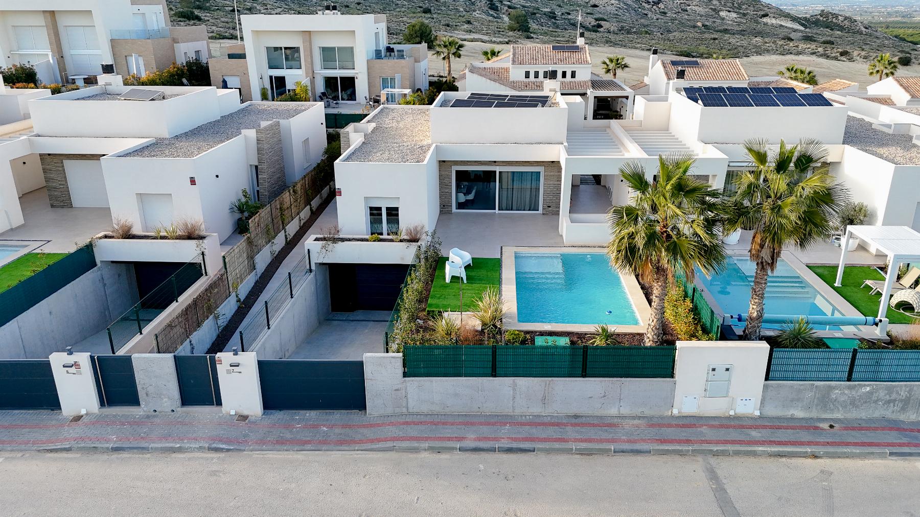 Villa for Sale in Algorfa, Alicante