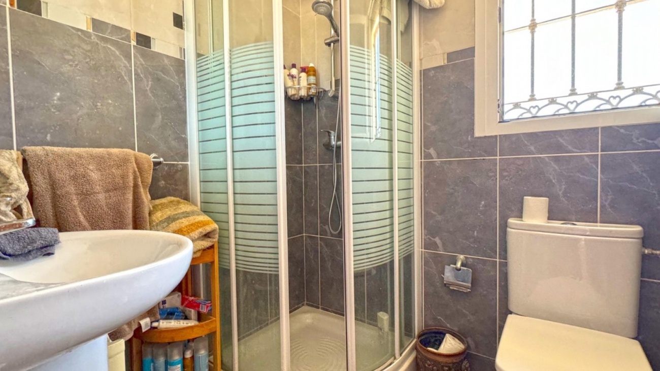 Villa for Sale in Torrevieja, Alicante