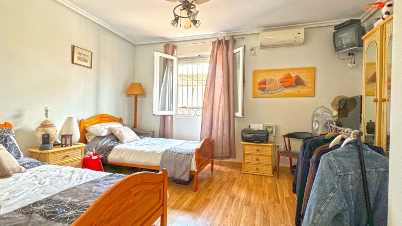 Villa for Sale in Torrevieja, Alicante