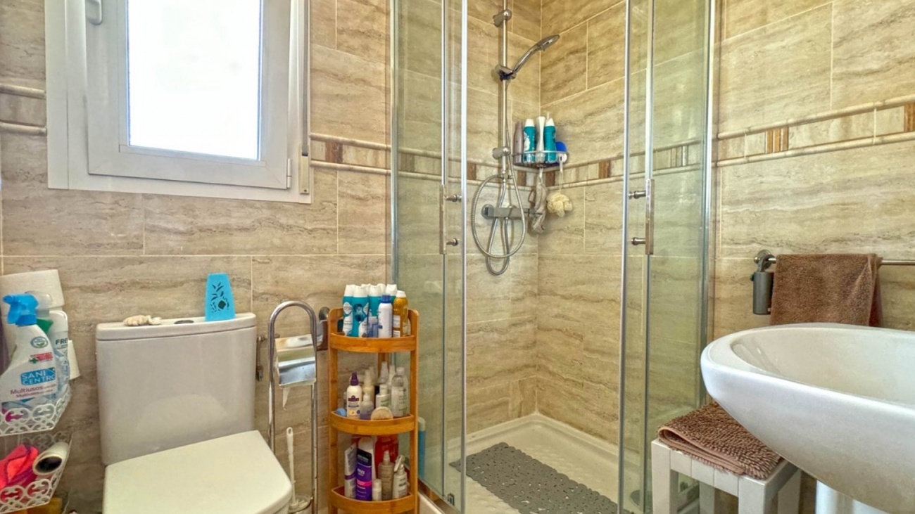 Villa for Sale in Torrevieja, Alicante