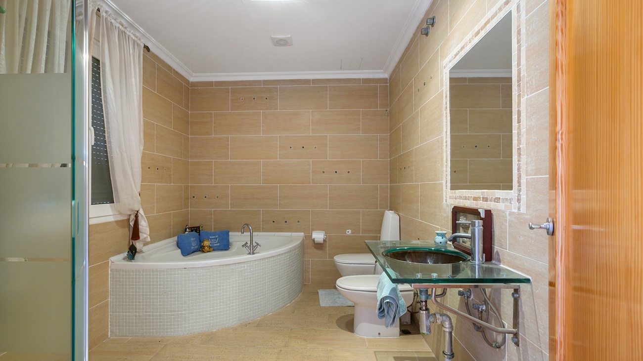 Villa for Sale in Torrevieja, Alicante