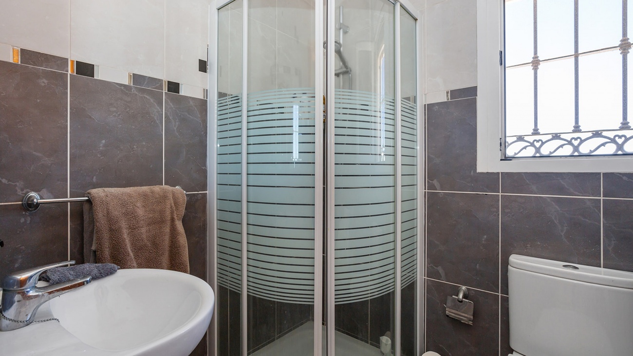 Villa for Sale in Torrevieja, Alicante